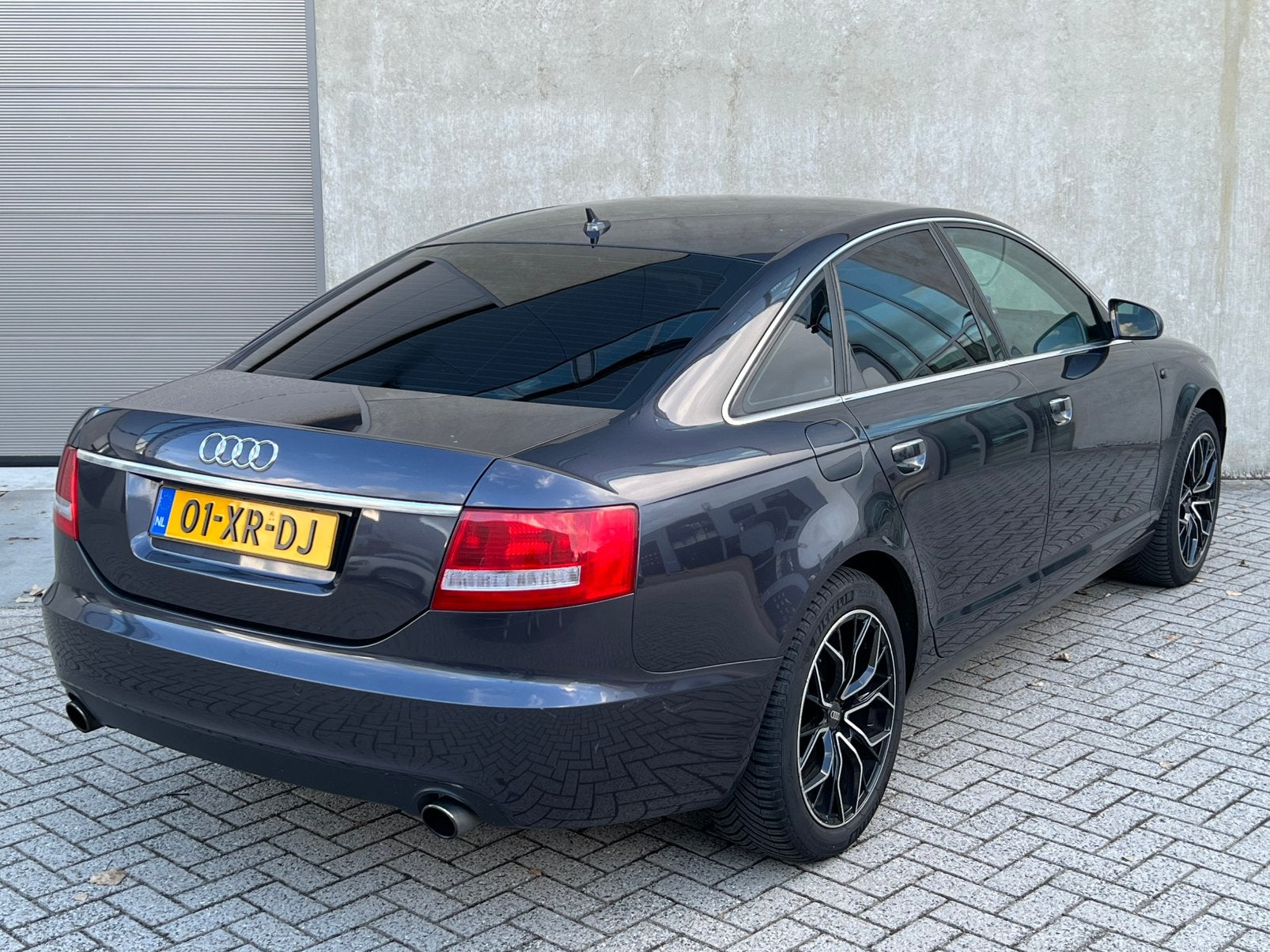Grijze Audi A6 2.0 TFSI Sedan 170PK/NieuweAPK/Leer/Benzine!, Auto's, Audi, Zwart, 4 cilinders, 1984 cc, Bedrijf