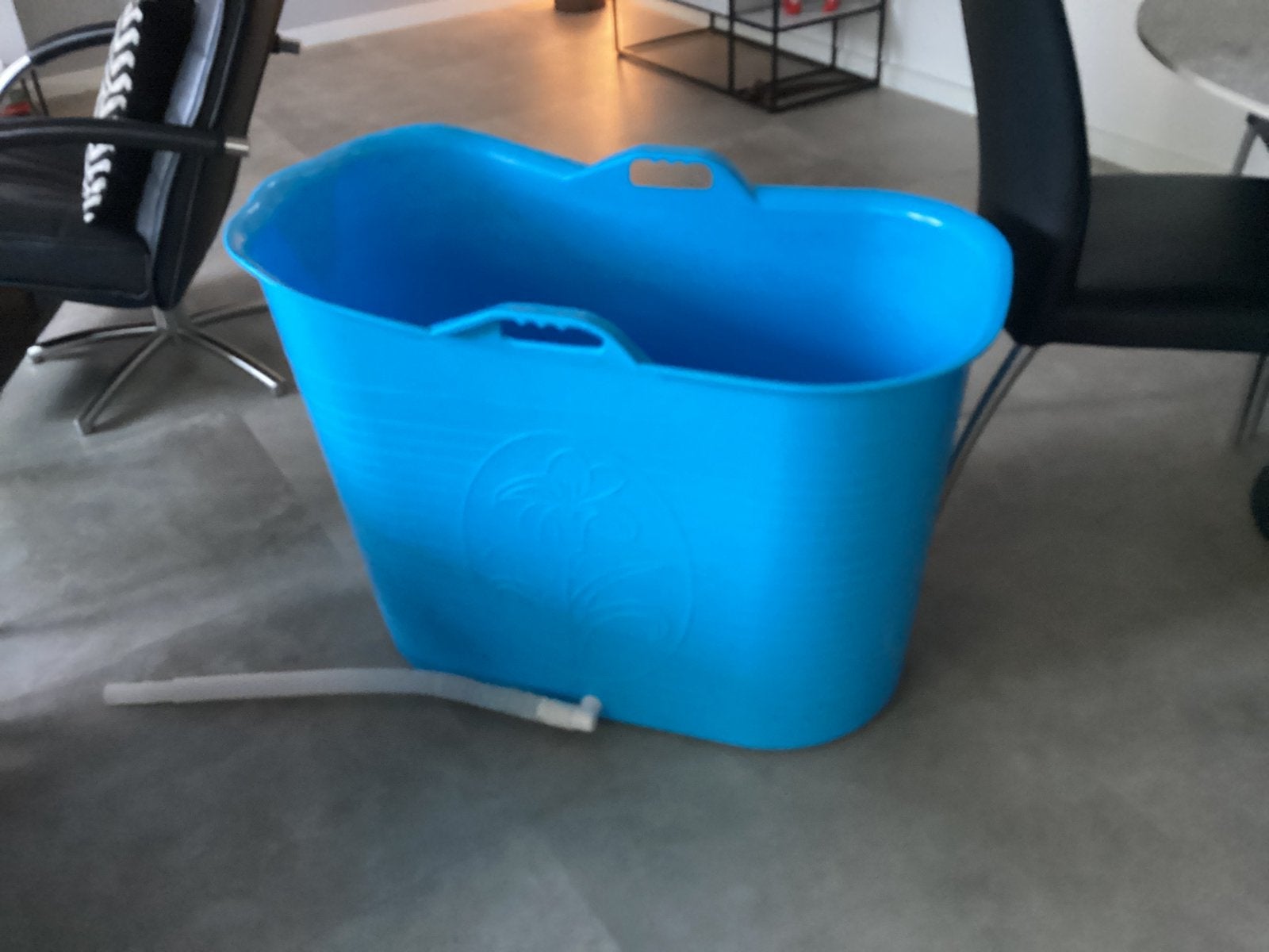 Bath bucket, plastic zitbad, Ophalen, Zo goed als nieuw