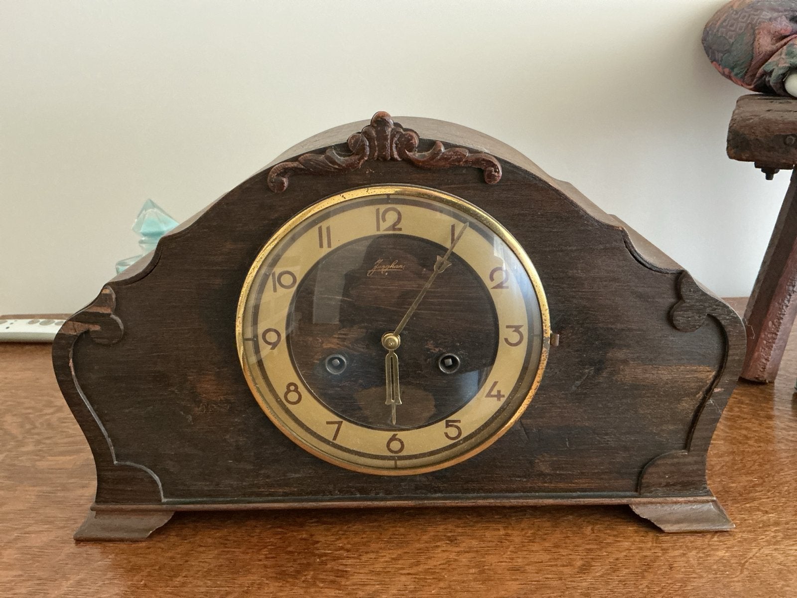 Junghans vintage pendule - Loopt, maar niet secuur, Antiek en Kunst, Antiek | Klokken, Ophalen