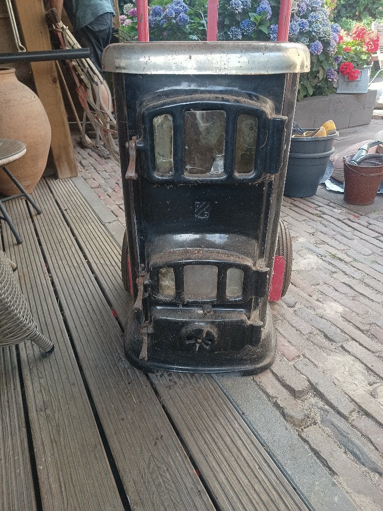 Oude kachel, Huis en Inrichting, Ophalen, Gebruikt, Overige brandstoffen, Vrijstaand
