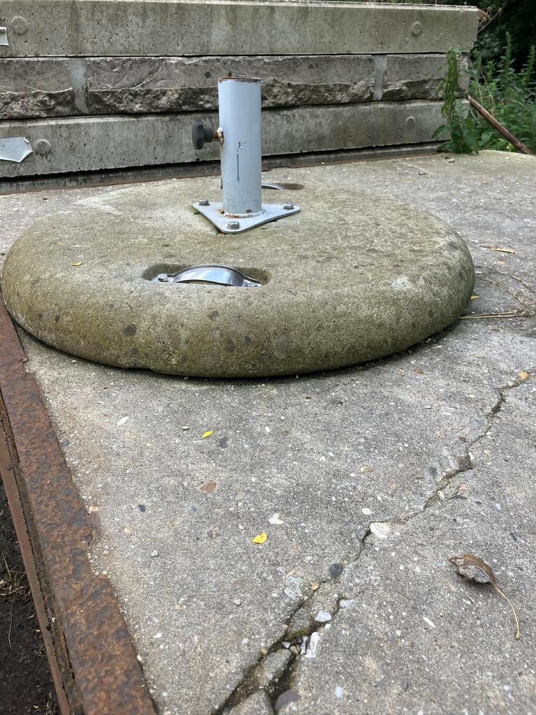 Zware parasolvoet beton, Ophalen, Zo goed als nieuw, Minder dan 1 meter, Parasolvoet