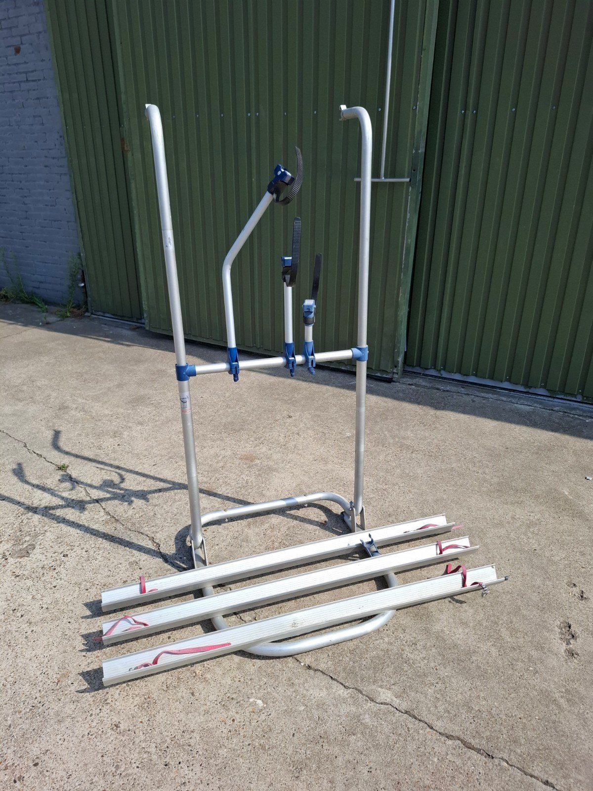 Fietsendrager voor 3 fietsen, Ophalen