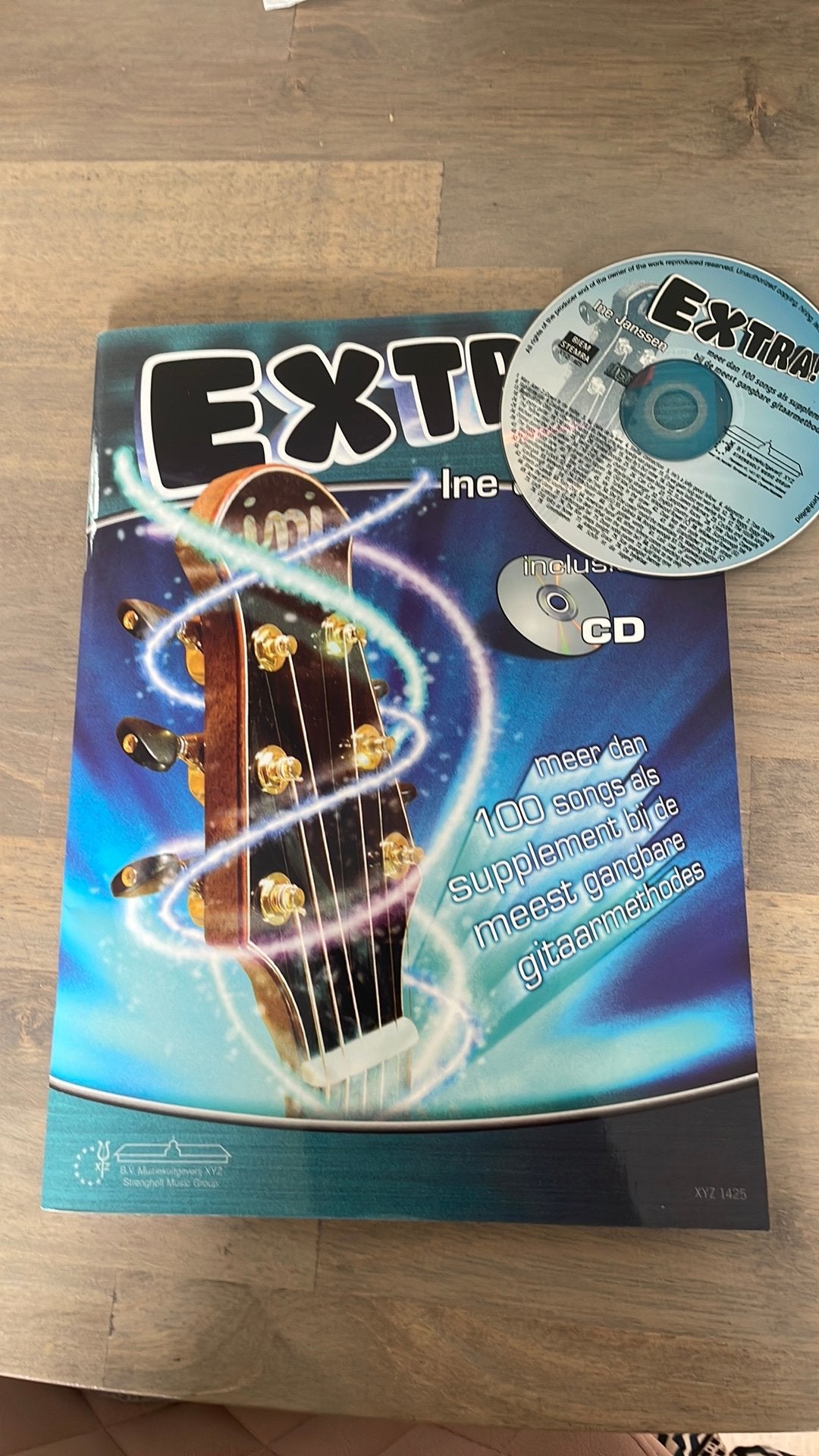 Gitaar bladmuziek gitaarboek cd Extra Ine Janssen NIEUW, Muziek en Instrumenten, Bladmuziek, Gitaar, Wereldmuziek, Les of Cursus