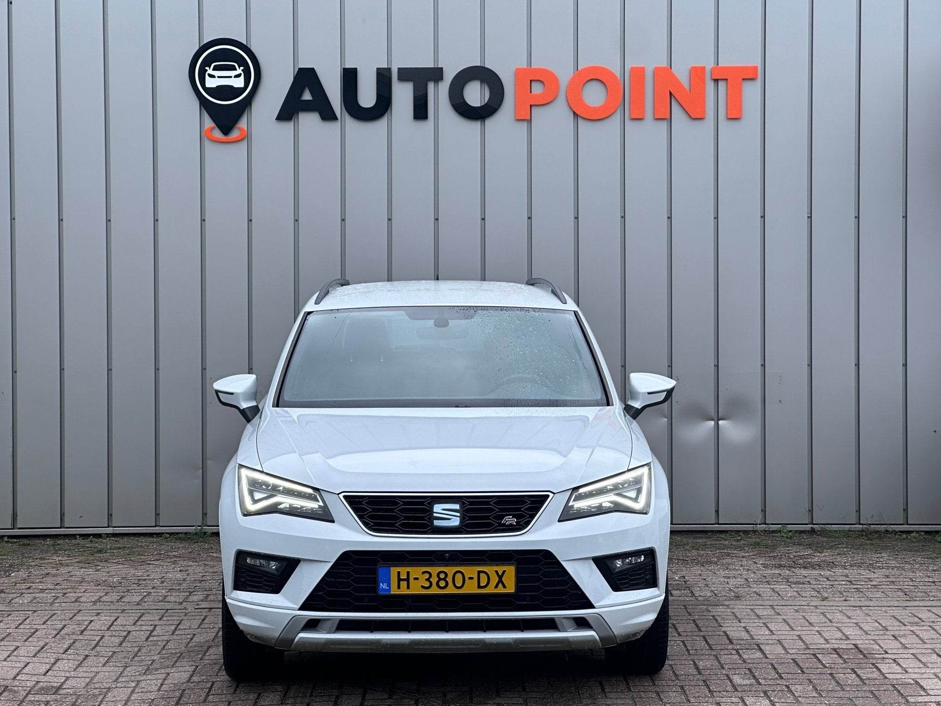 Seat Ateca 1.5 TSI FR Bus excl bpm btw ALCANTARA TREKHAAK DE, Voorwielaandrijving, Dealer onderhouden, 4 cilinders, 150 pk