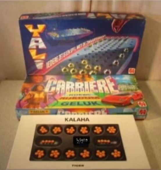 3 Gezelschapspellen - Yali - Carriere - Kalaha - als nieuw!, Ophalen of Verzenden, Zo goed als nieuw