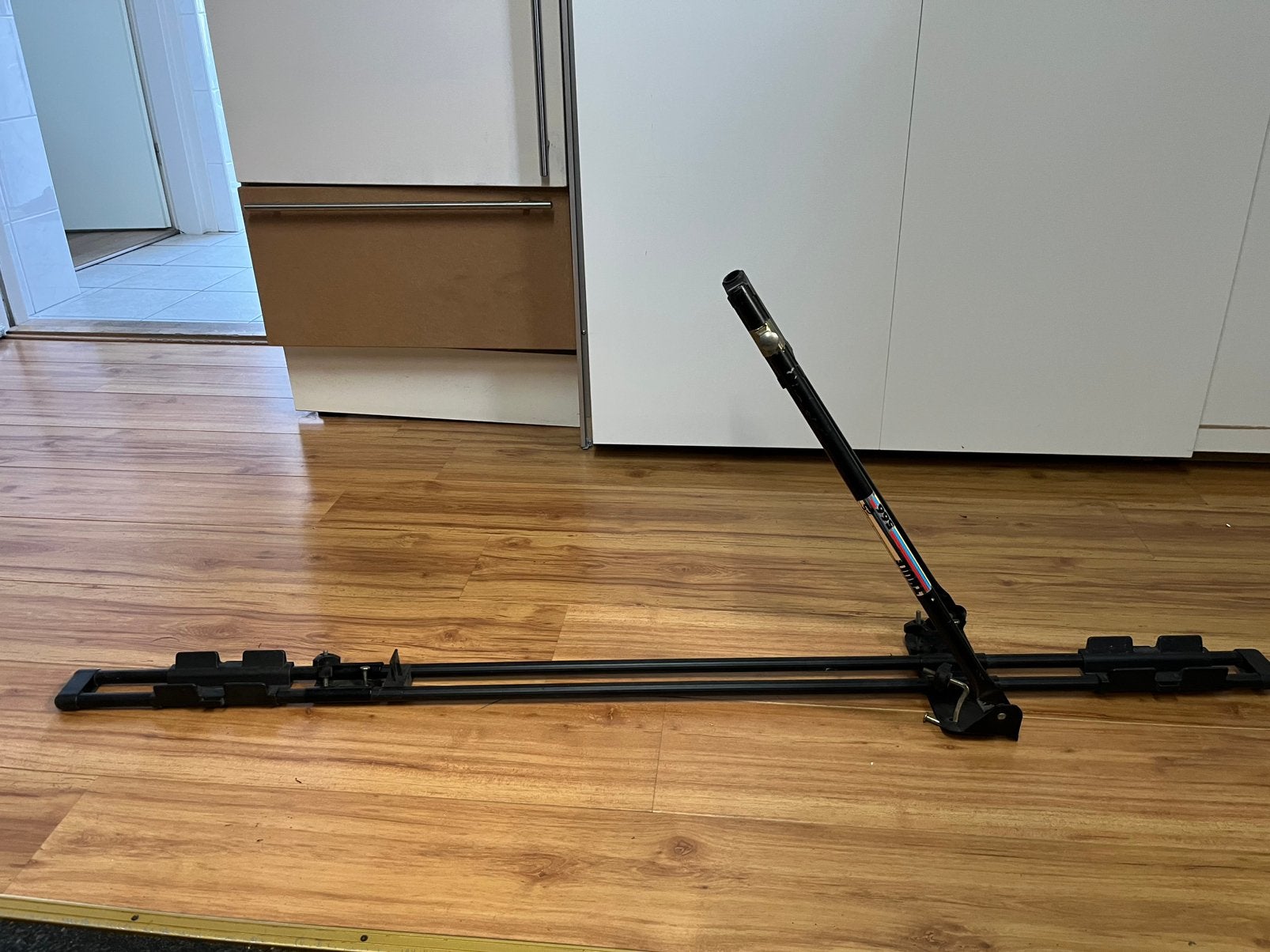 Fietsendrager thule 566 voor op dakrail auto, Ophalen, 1 fiets, Zo goed als nieuw, Dakdrager