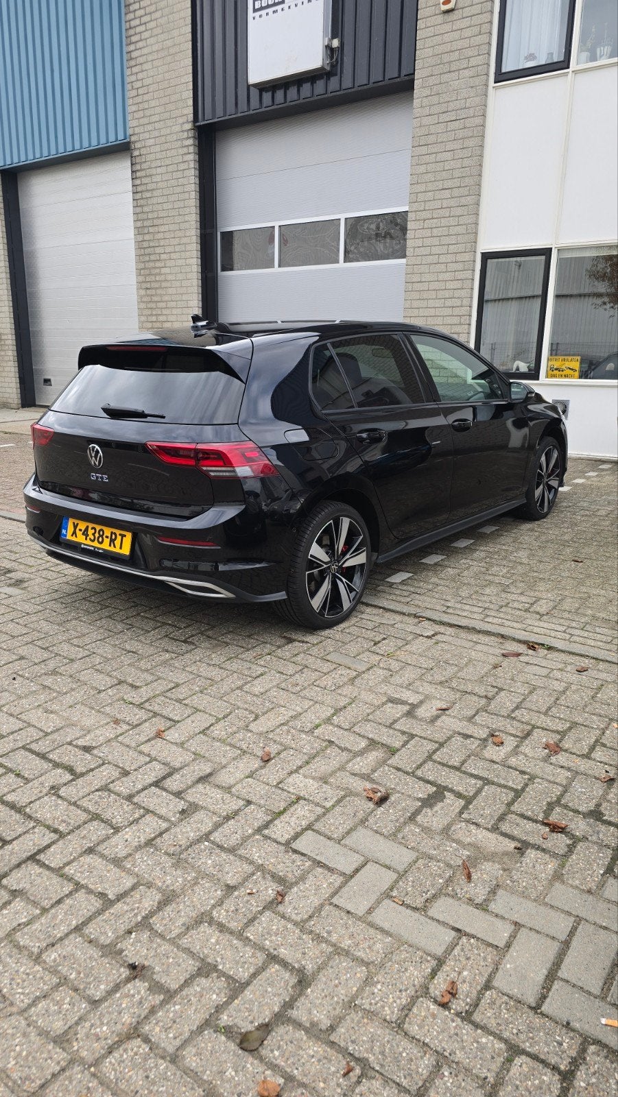 Volkswagen Golf GTE - 2020 - 245pk, Auto's, Dealer onderhouden, 4 cilinders, Zwart, Plug-in hybride