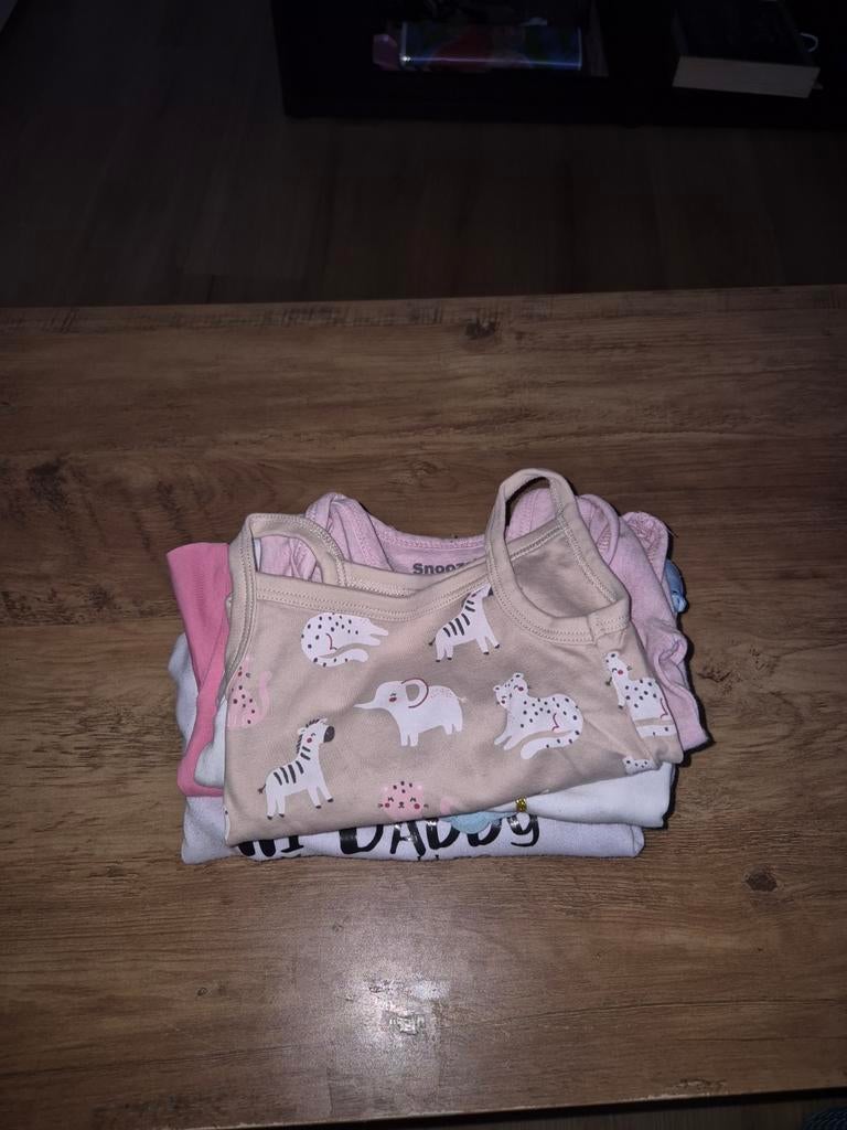 Rompertjes korte mouw, Kinderen en Baby's, Babykleding | Maat 68, Ophalen of Verzenden, Zo goed als nieuw, Meisje, Nacht- of Onderkleding