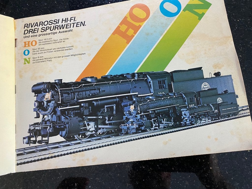  HO - O - N Rivarossi treincatalogus uit 1979 , Overige merken, Gelijkstroom, Overige typen, Ophalen of Verzenden