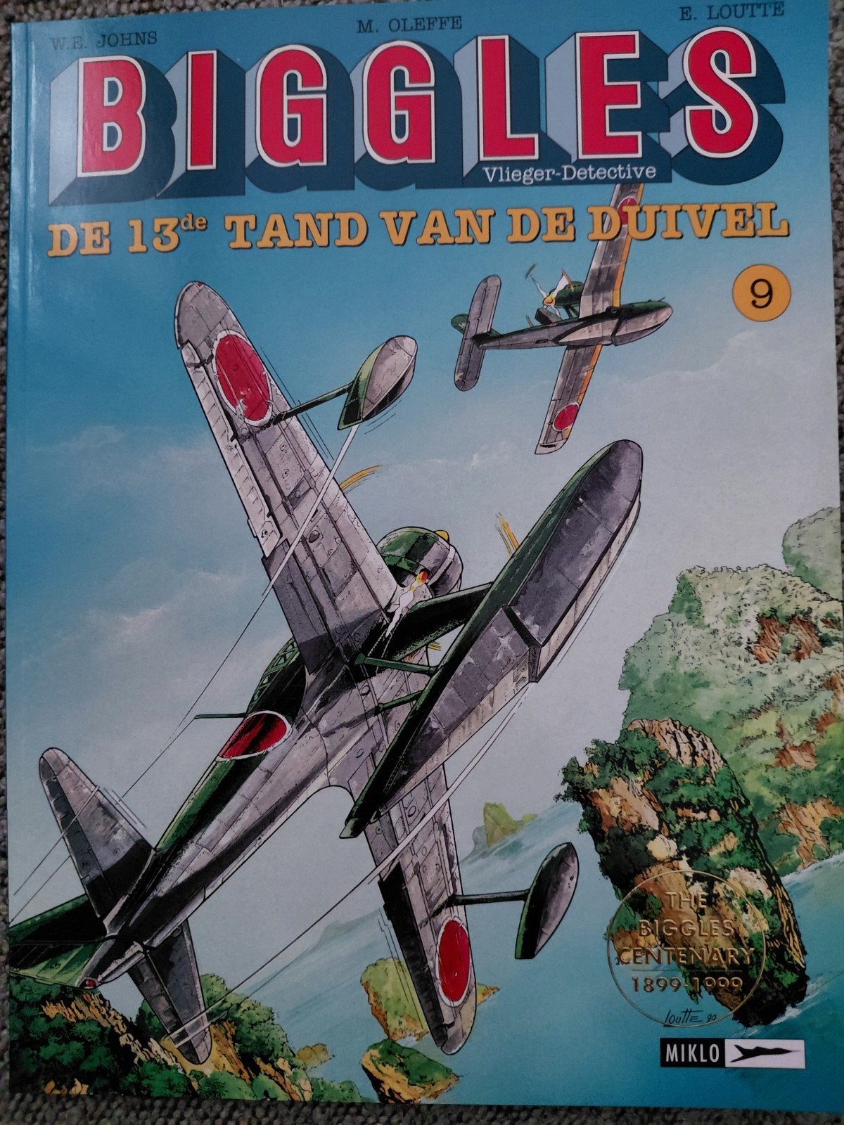 2 Biggles - The Biggles Centenary 1899-1999., Eén stripboek, Ophalen of Verzenden