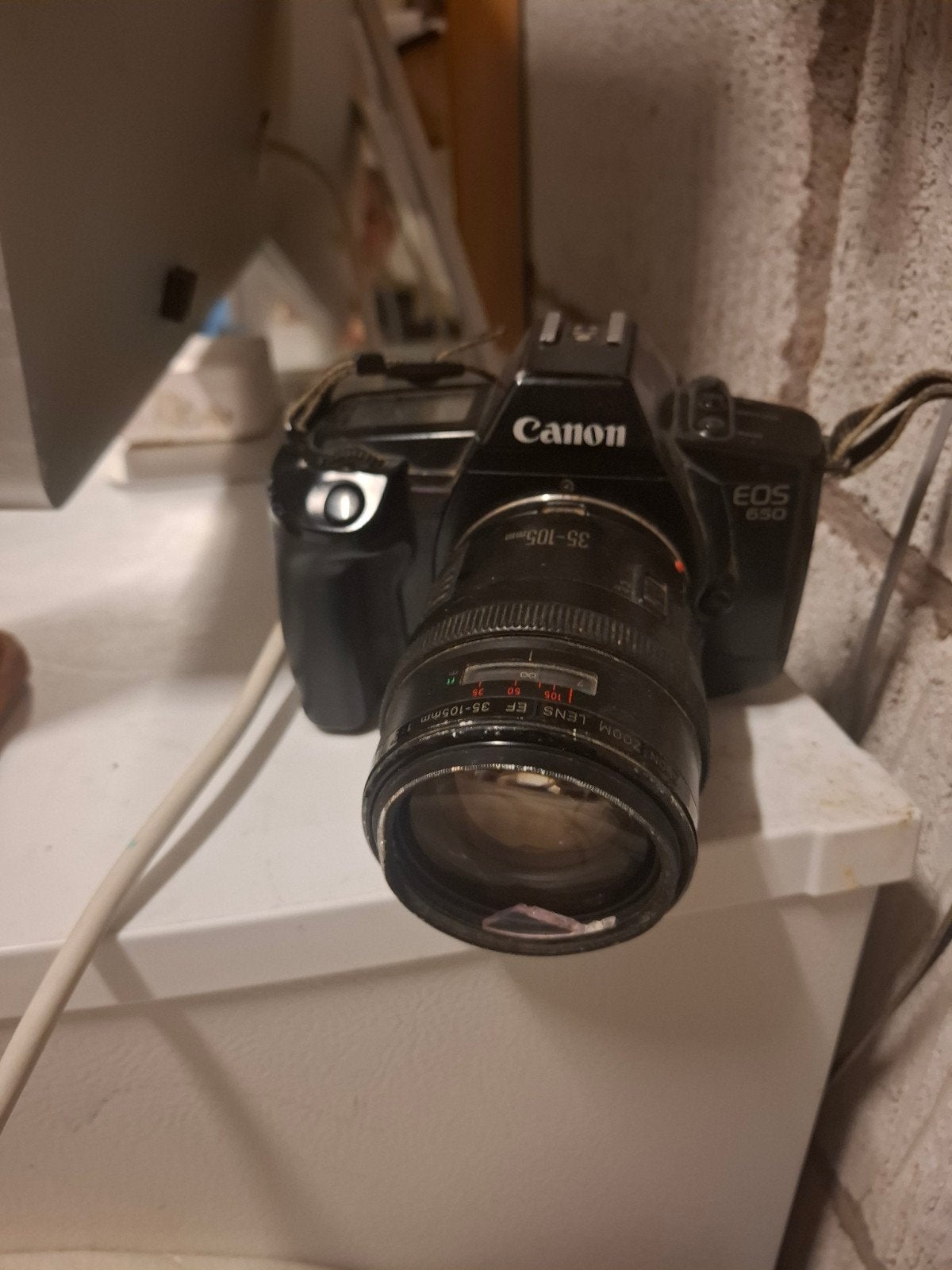 Canon EOS 650 Analoge Spiegelreflexcamera met 35-105mm Lens, Audio, Tv en Foto, Fotocamera's Analoog, Ophalen of Verzenden