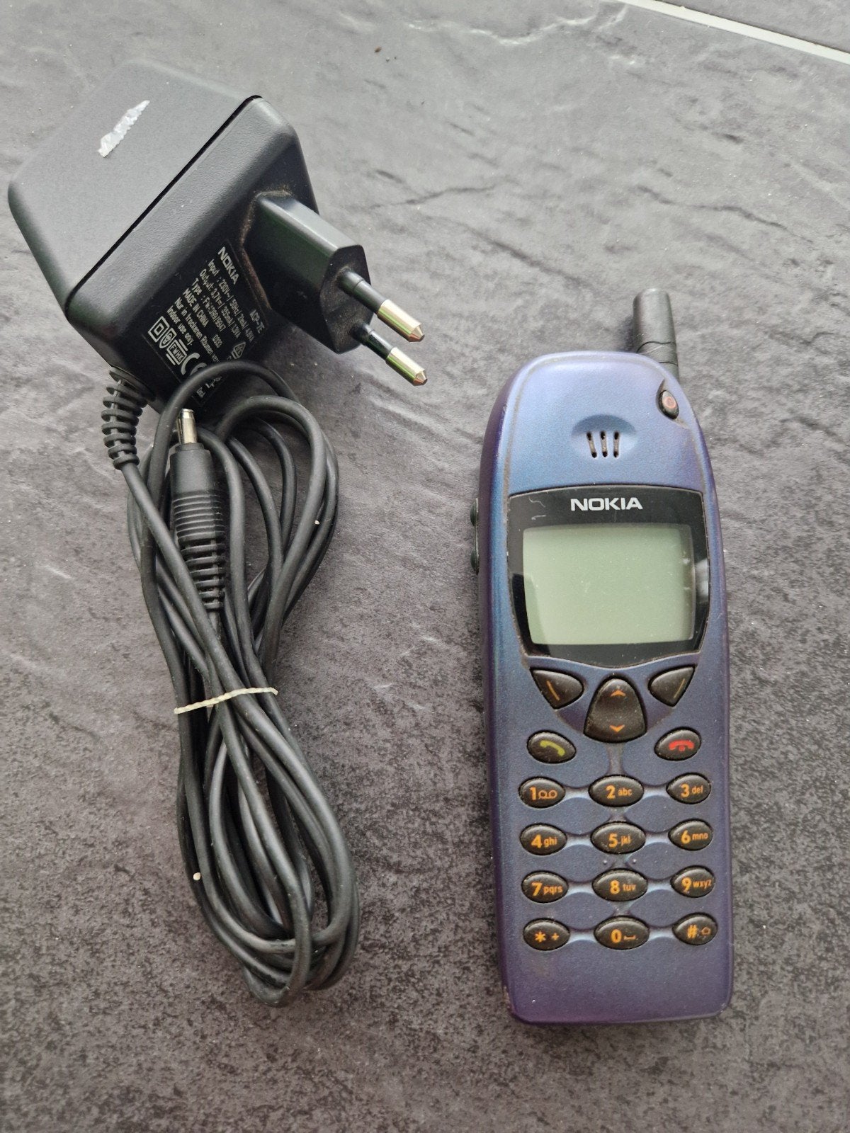 Nokia 6110 met schermdefect - voor onderdelen, incl. lader, Ophalen of Verzenden, Gebruikt