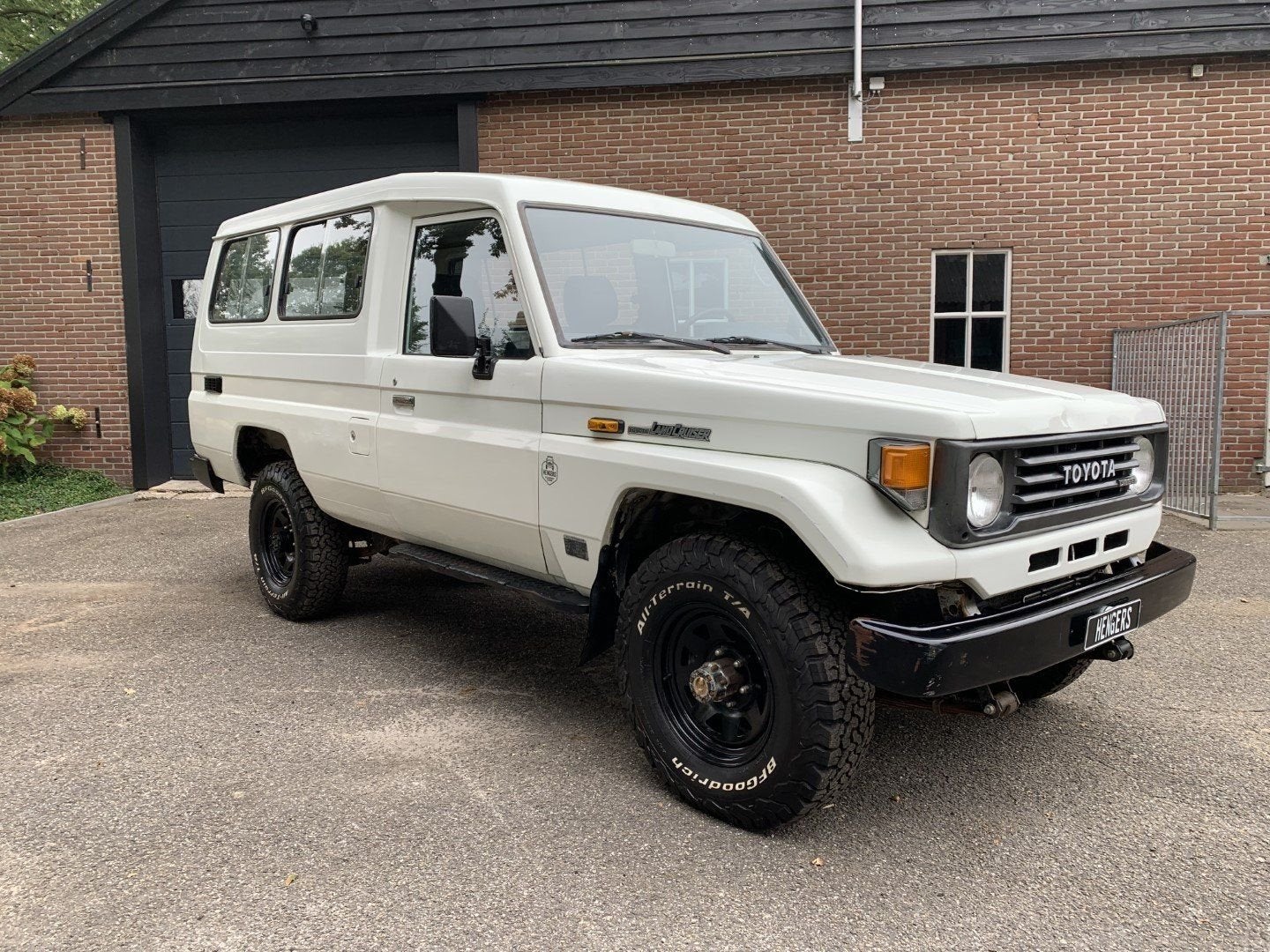 Toyota Land Cruiser HZJ75  Troopy Buschtaxi, Wit, Bedrijf, SUV of Terreinwagen, Handgeschakeld
