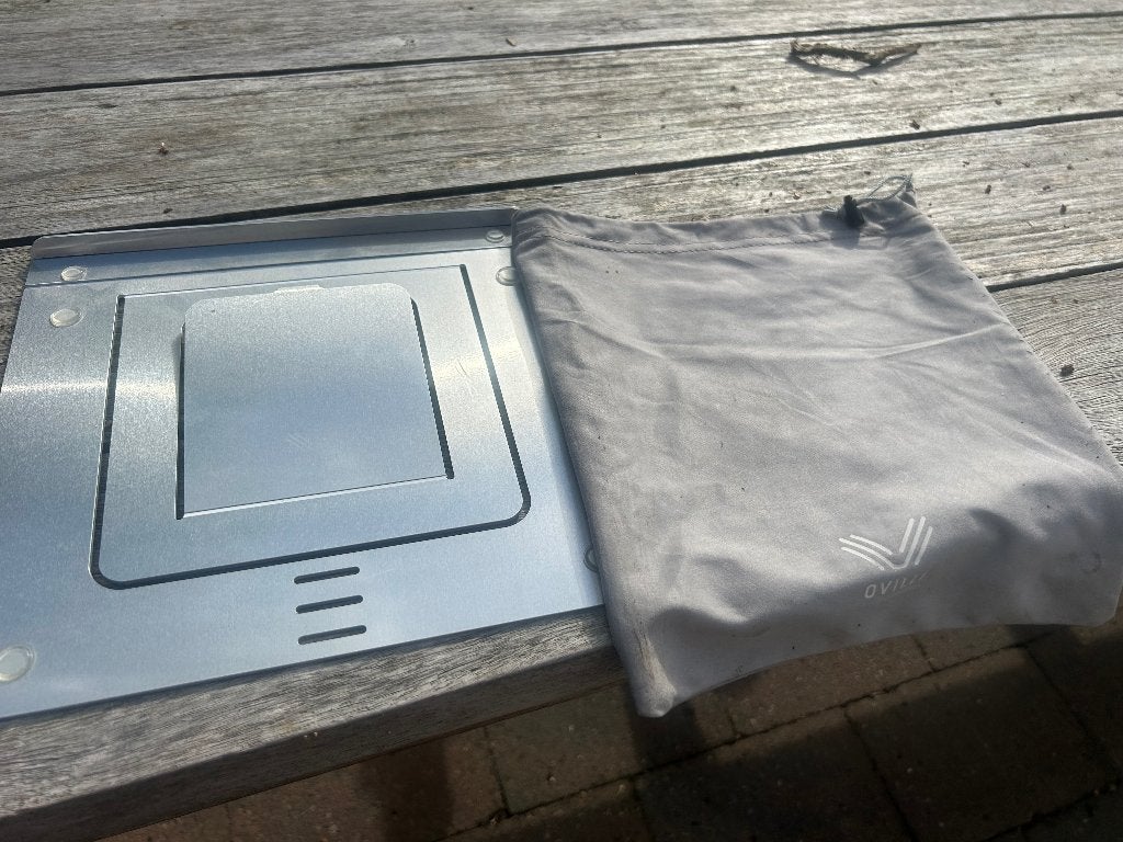 Ovilli laptop standaard, Computers en Software, Ophalen of Verzenden, Zo goed als nieuw, Ovilli, In diepte verstelbaar