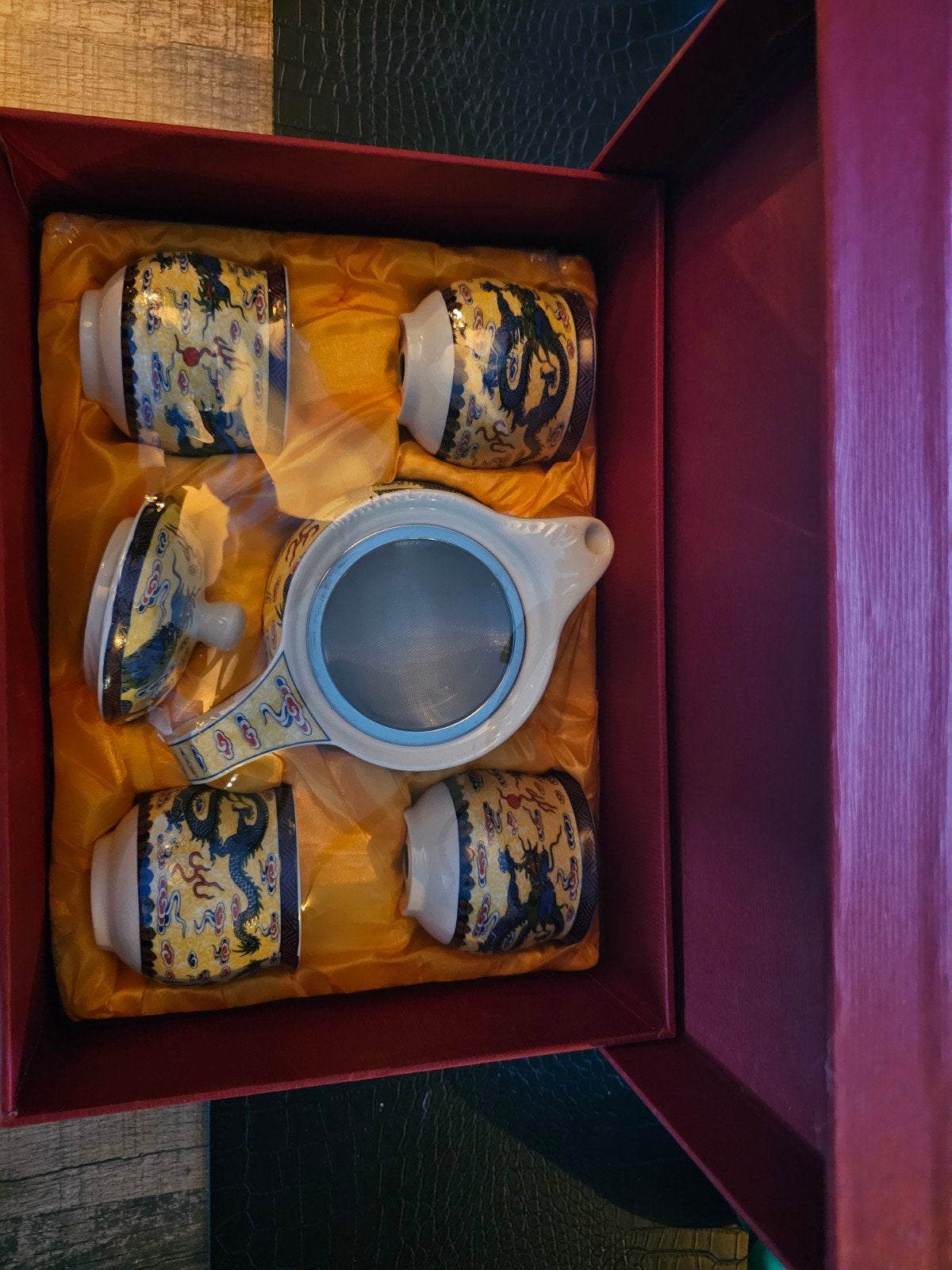 Aziatisch theeservies met drakenmotief, Aziatisch, Overige merken, Keramiek, Nieuw