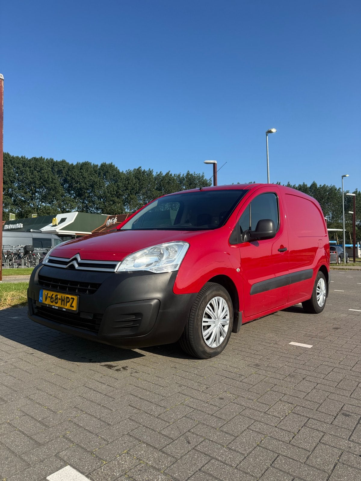 Citroën Berlingo GB 1.6 E-hdi 90pk 3pl EGS 2015 Rood, Euro 5, 1295 kg, 4 cilinders, Citroën