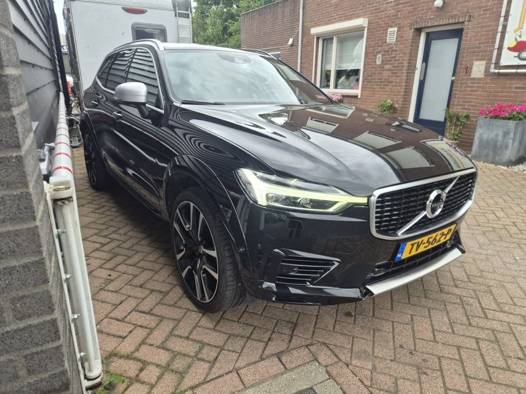 Volvo XC60 2.0 T8 Twin Engine AWD R-Design, Auto's, Automaat, Gebruikt, 1969 cc, Alcantara