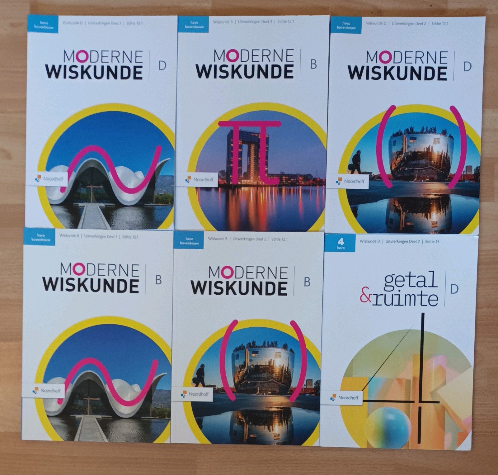 Diverse wiskunde uitwerkingen havo (prijs per stuk), Boeken, Noordhoff, Ophalen of Verzenden, Wiskunde B, HAVO