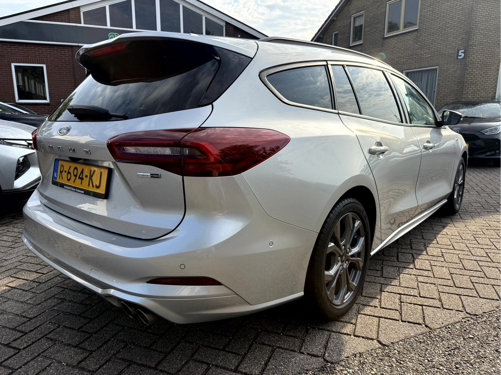 Ford FOCUS Wagon 1.0 EcoBoost Hybrid ST Line X Winterpakket,, Dealer onderhouden, Stof, Gebruikt, Automatische klimaatregeling