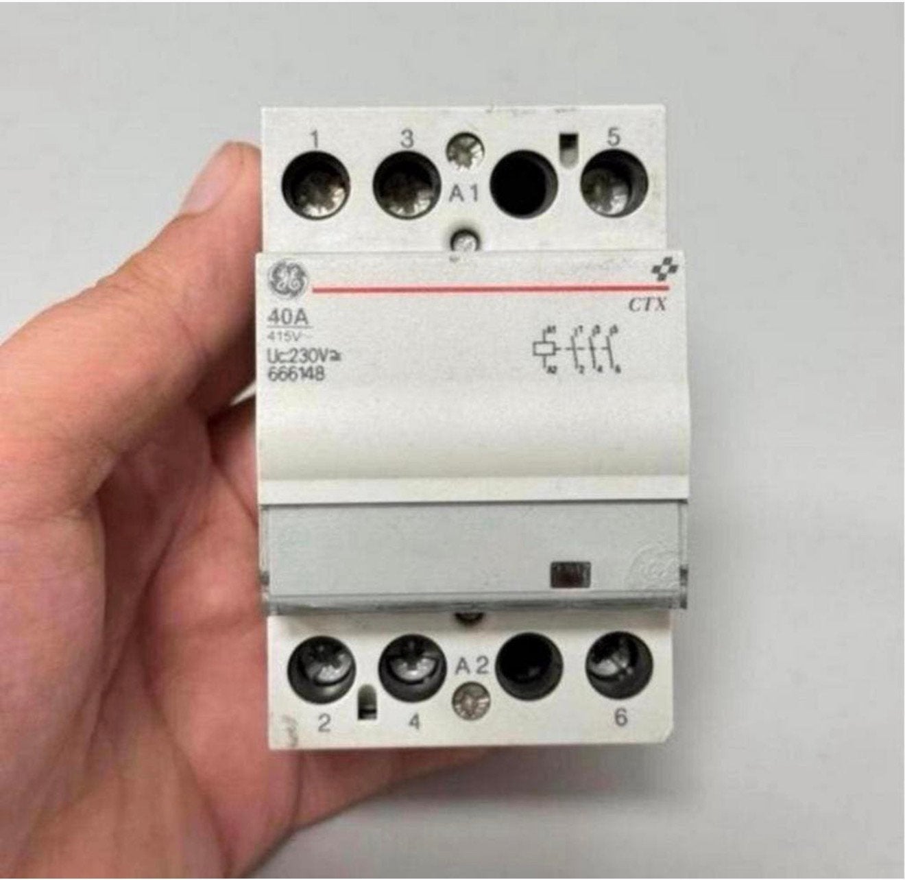 GENERAL ELECTRIC 40 AMP TRIPLE POLE NO CONTACTOR 230V AC DC, Ophalen of Verzenden, Zo goed als nieuw, H, H
