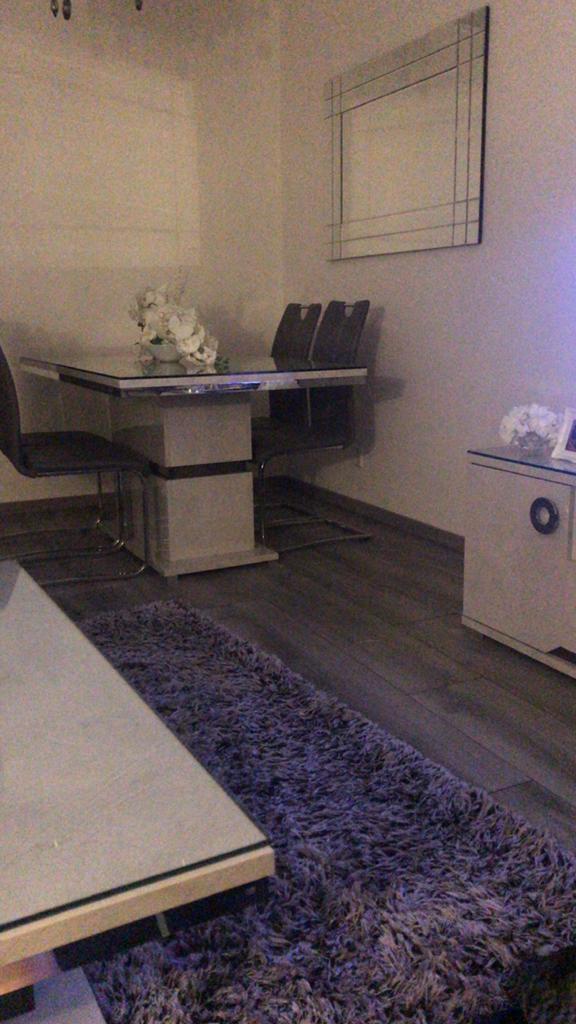 Salontafel en tv kast per stuk €100, Ophalen of Verzenden