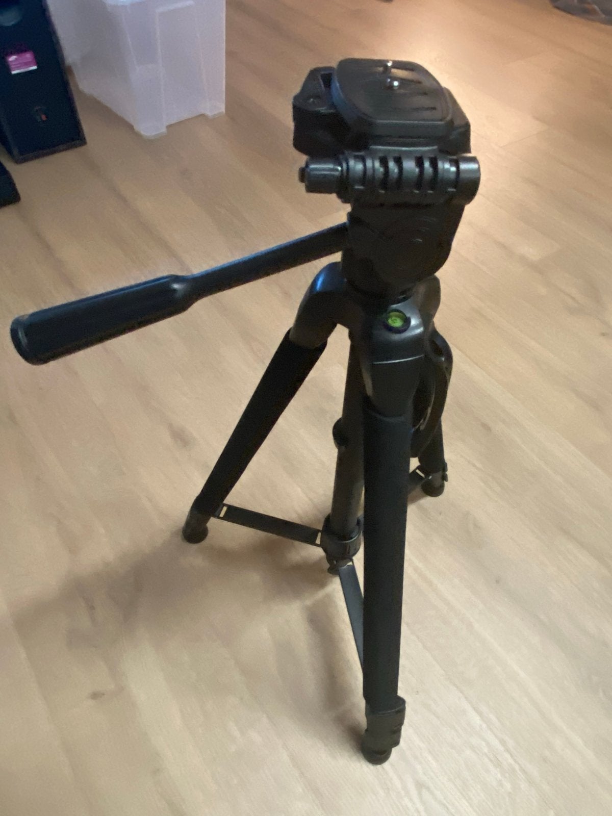 Hama Alpha 3200 Statief met draagtas, Audio, Tv en Foto, Fotografie | Statieven en Balhoofden, Ophalen, Driepoot, Zo goed als nieuw