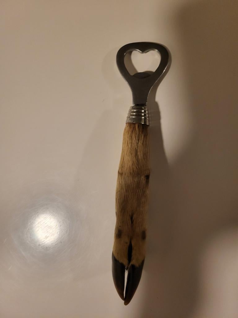 Gerestaureerde bokken poot opener zgan, Verzamelen, Dierenverzamelingen, Ophalen, Zo goed als nieuw, Boerderijdier, Opgezet dier