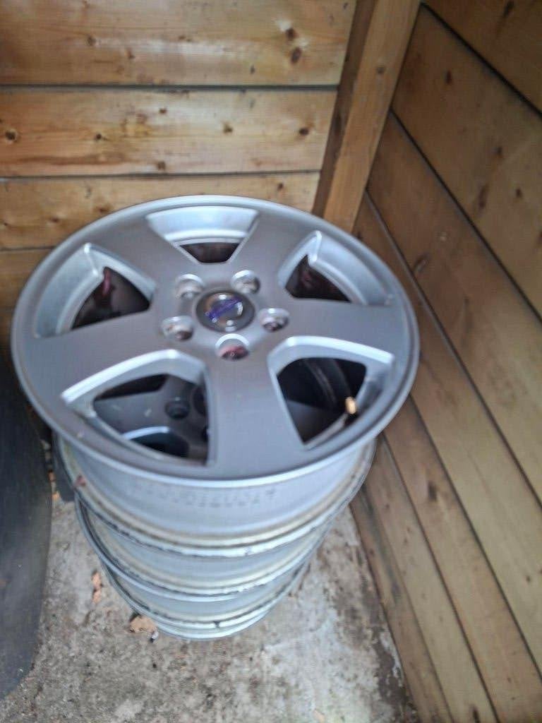 velgen Volvo V40, Auto-onderdelen, Banden en Velgen, Ophalen, Gebruikt, Velg(en), 16 inch