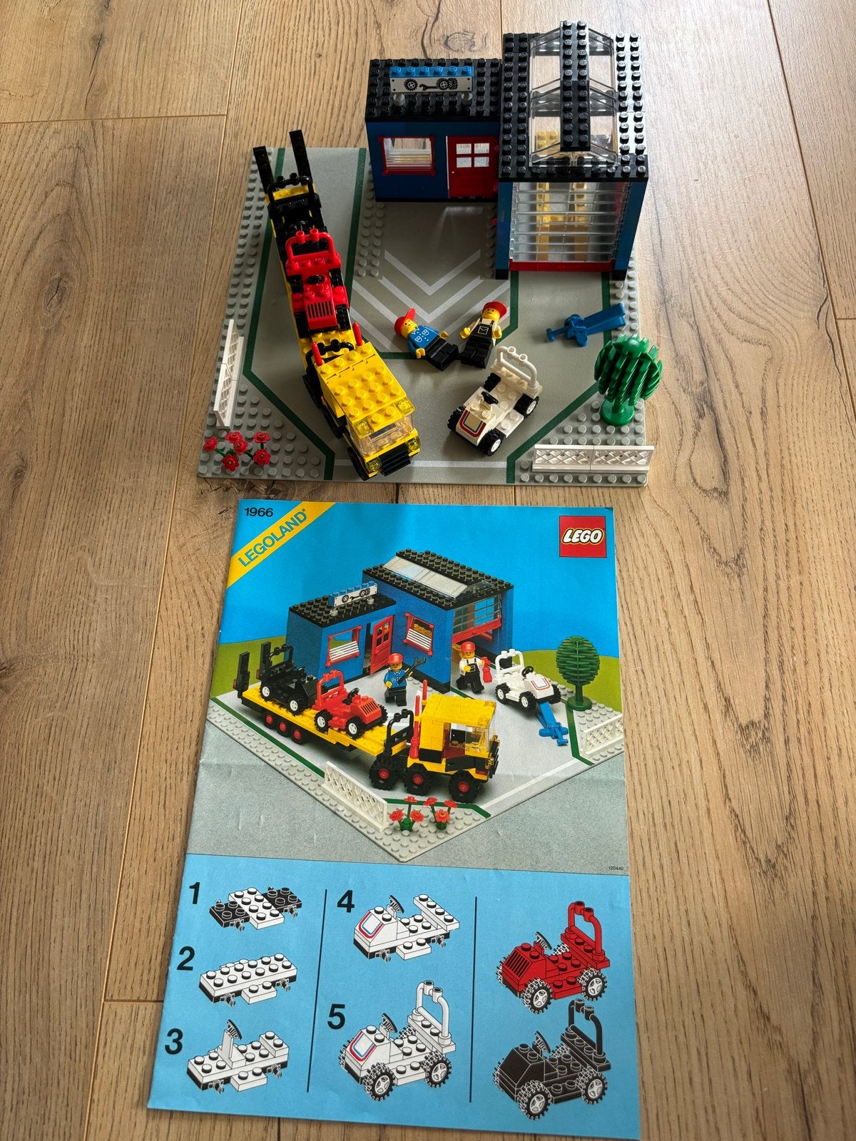 9994) Lego Legoland 1966 Garage met sleepwagen en auto's, Gebruikt, Lego, Ophalen of Verzenden, Compleet