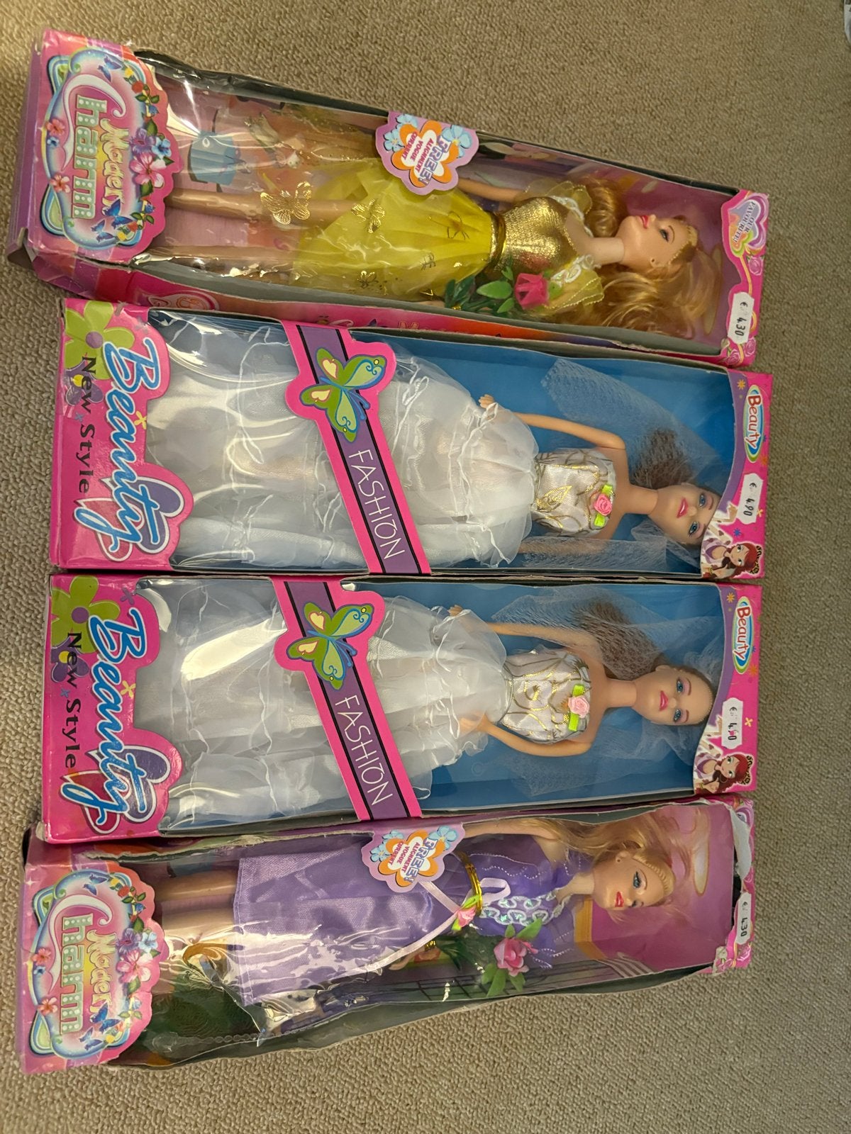 4 nieuwe poppen in verpakking, Kinderen en Baby's, Verzenden, Nieuw, Barbie