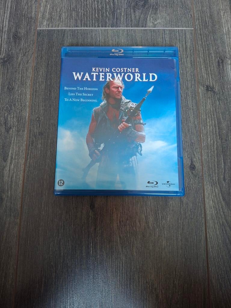 Waterworld (Kevin Costner), Ophalen of Verzenden, Zo goed als nieuw, Actie