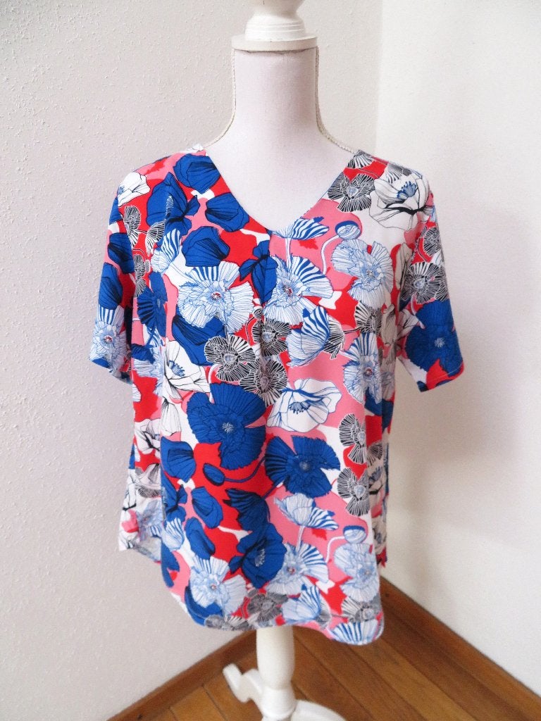 A37 S’QUESTO nieuw blouse shirt rood wit blauw 38, Kleding | Dames, Maat 38/40 (M), Blauw, Nieuw, Ophalen of Verzenden