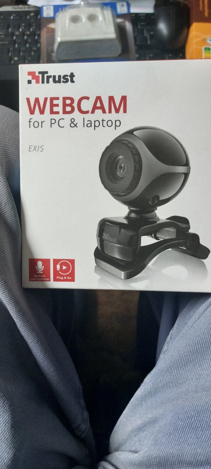 Nieuwe Webcam voor PC & Laptop met ingebouwde microfoon, Computers en Software, Nieuw, Ophalen of Verzenden, Trust, Monitorclip