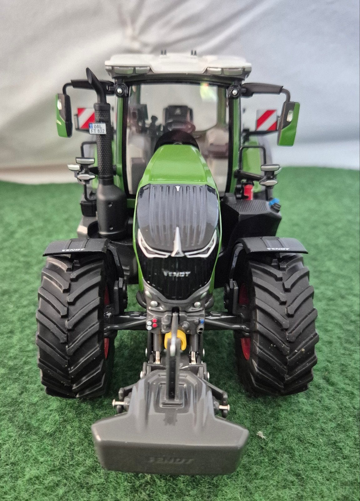 Fendt 832 Agritechnica, Ophalen, Nieuw, Groter dan 1:32, Overige merken