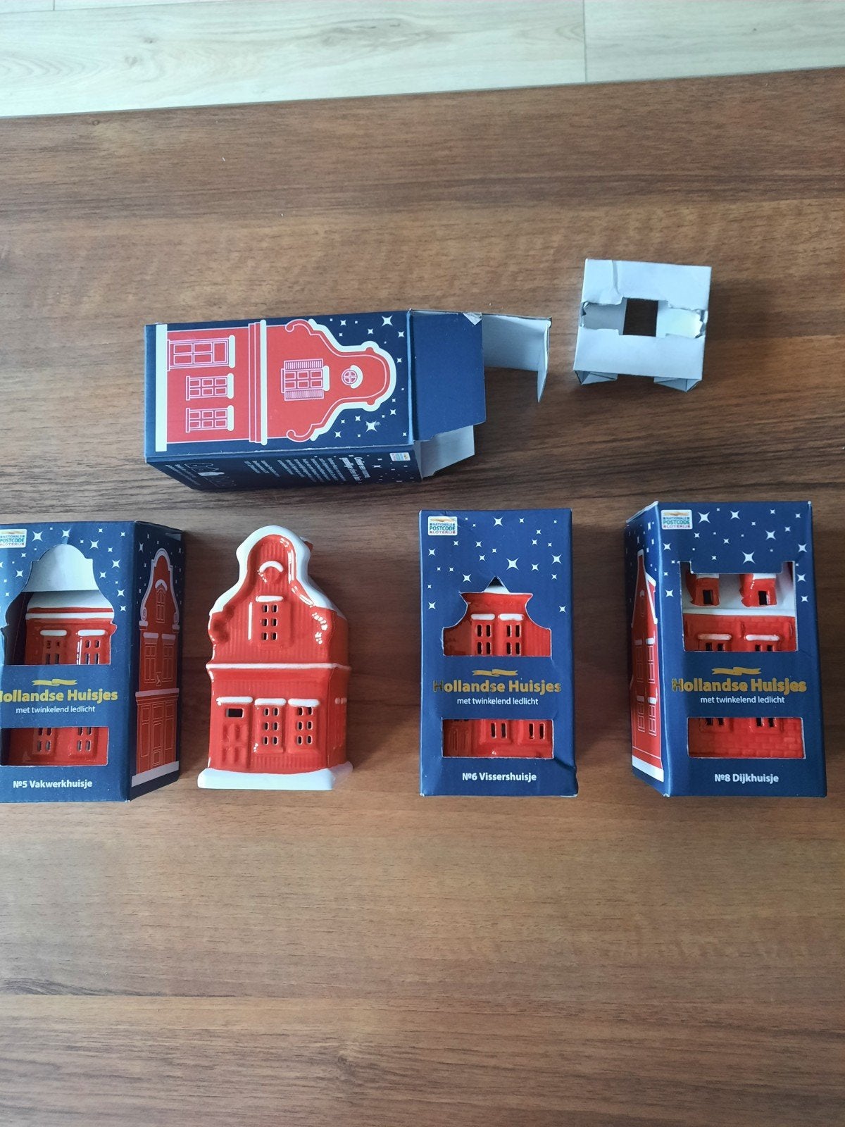 4 Hollandse Huisjes met twinkelend ledlicht - Splinternieuw, Ophalen of Verzenden, Nieuw