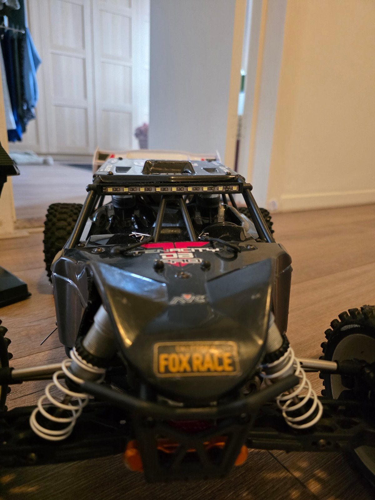 Losi Tenacity 2s / 3s  DB Pro Fox Livery, Ophalen, Gebruikt, Auto offroad