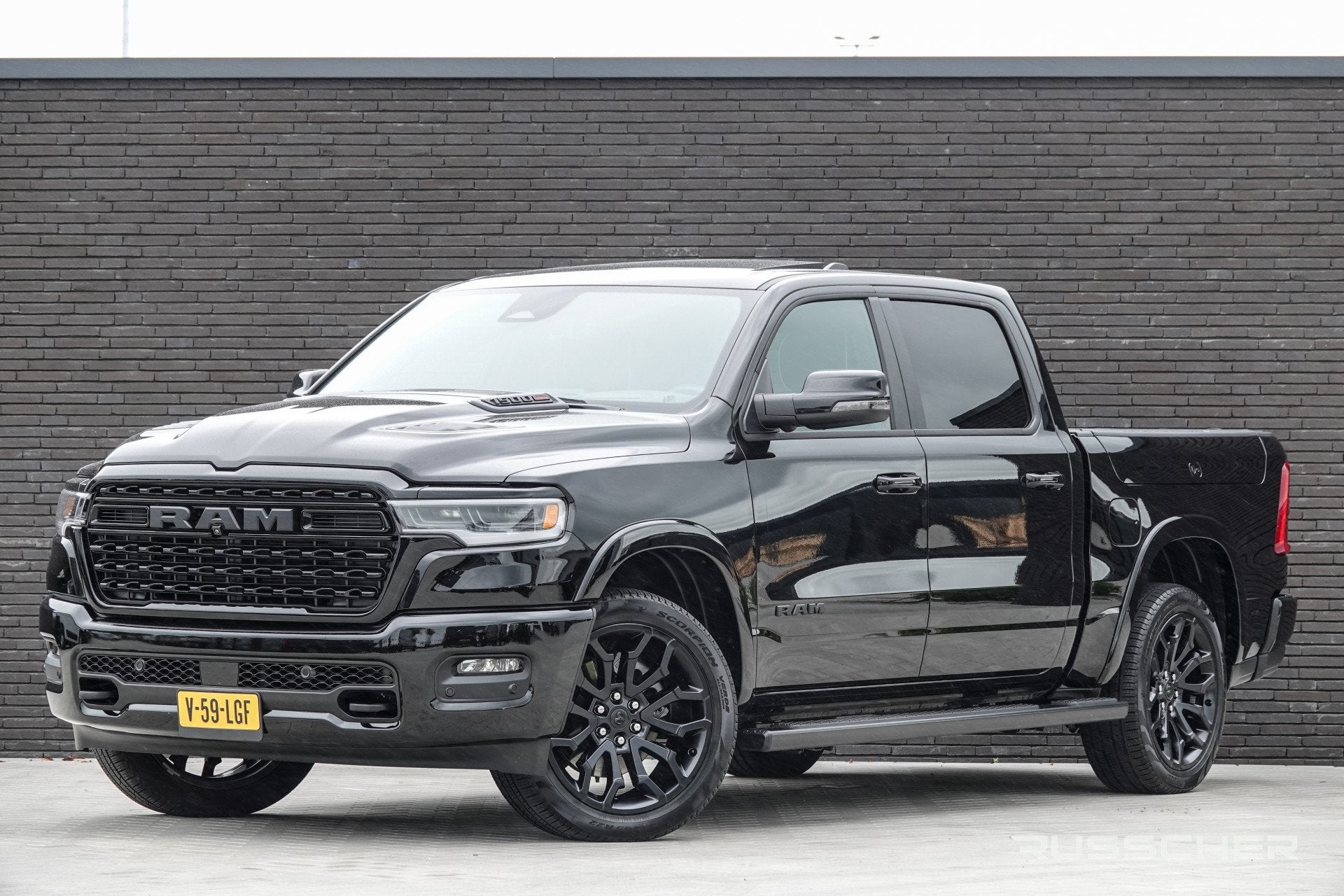 Dodge Ram 1500 3.0L 548Pk Limited Night | H.O. SST | 4x4 Cre, Automaat, Gebruikt, 2993 cc, Zwart