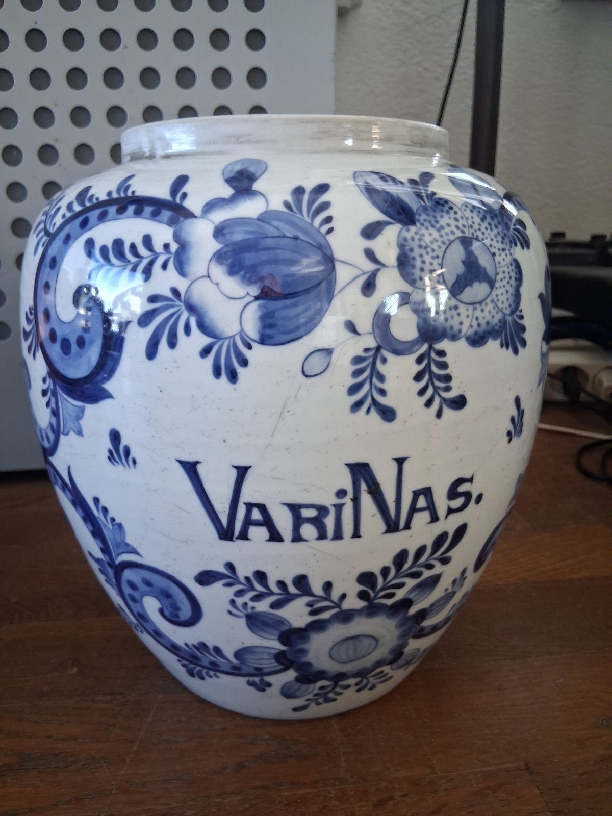 oude vaas waarschijnlijk imitatie delfts blauw, Ophalen of Verzenden