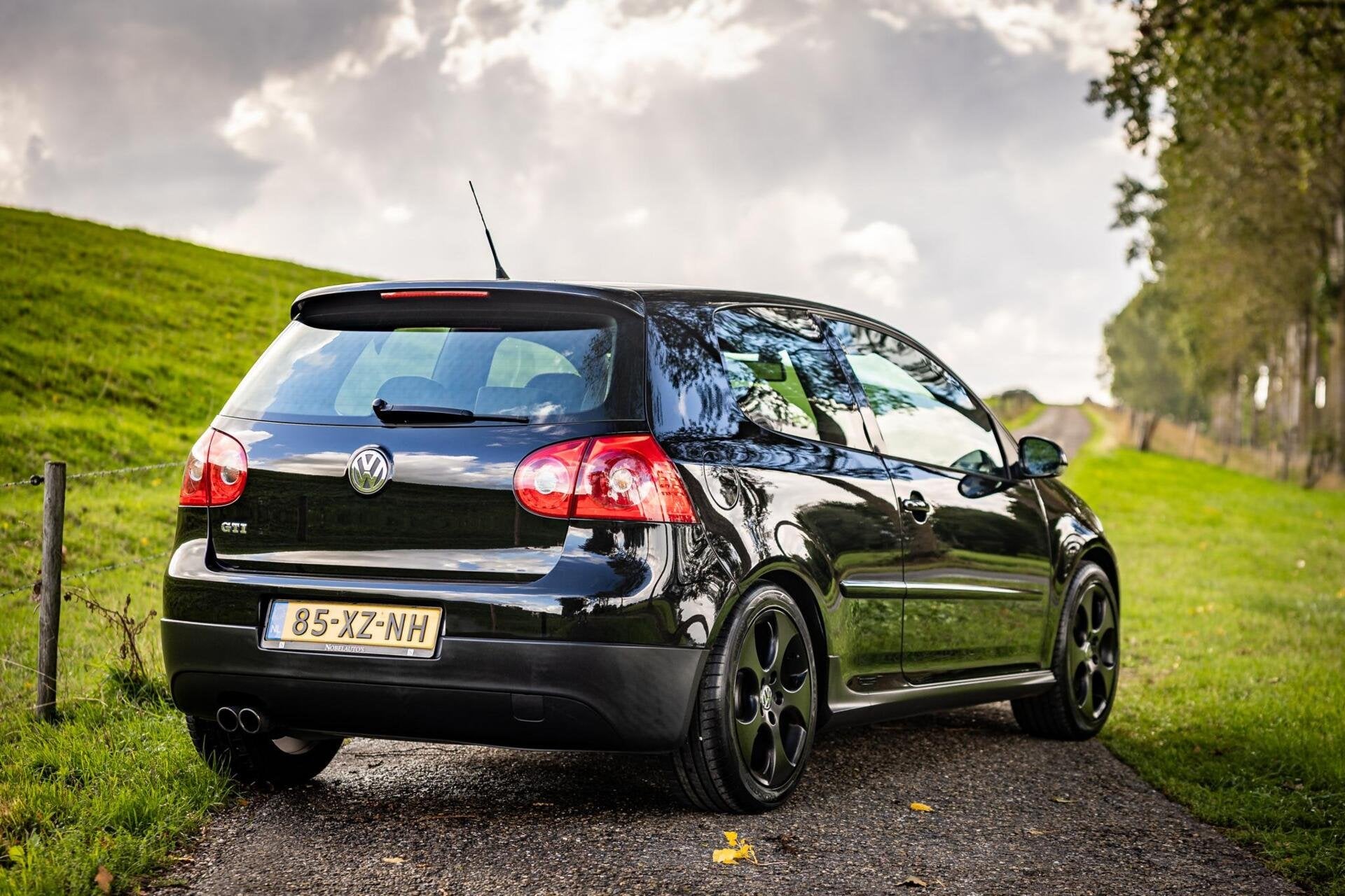 Volkswagen Golf 2.0 TFSI GTI |Nap|Origineel|Goed onderhouden, Gebruikt, 4 cilinders, Zwart, Origineel Nederlands