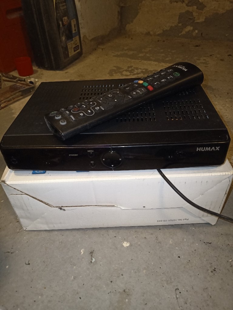 Humax tv ontvanger incl doos en afstandbediening, Audio, Tv en Foto, Ophalen, Gebruikt, Decoder