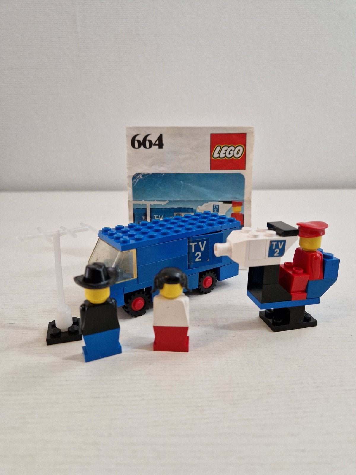Lego 664 - TV crew, Compleet, Gebruikt, Lego, Ophalen of Verzenden