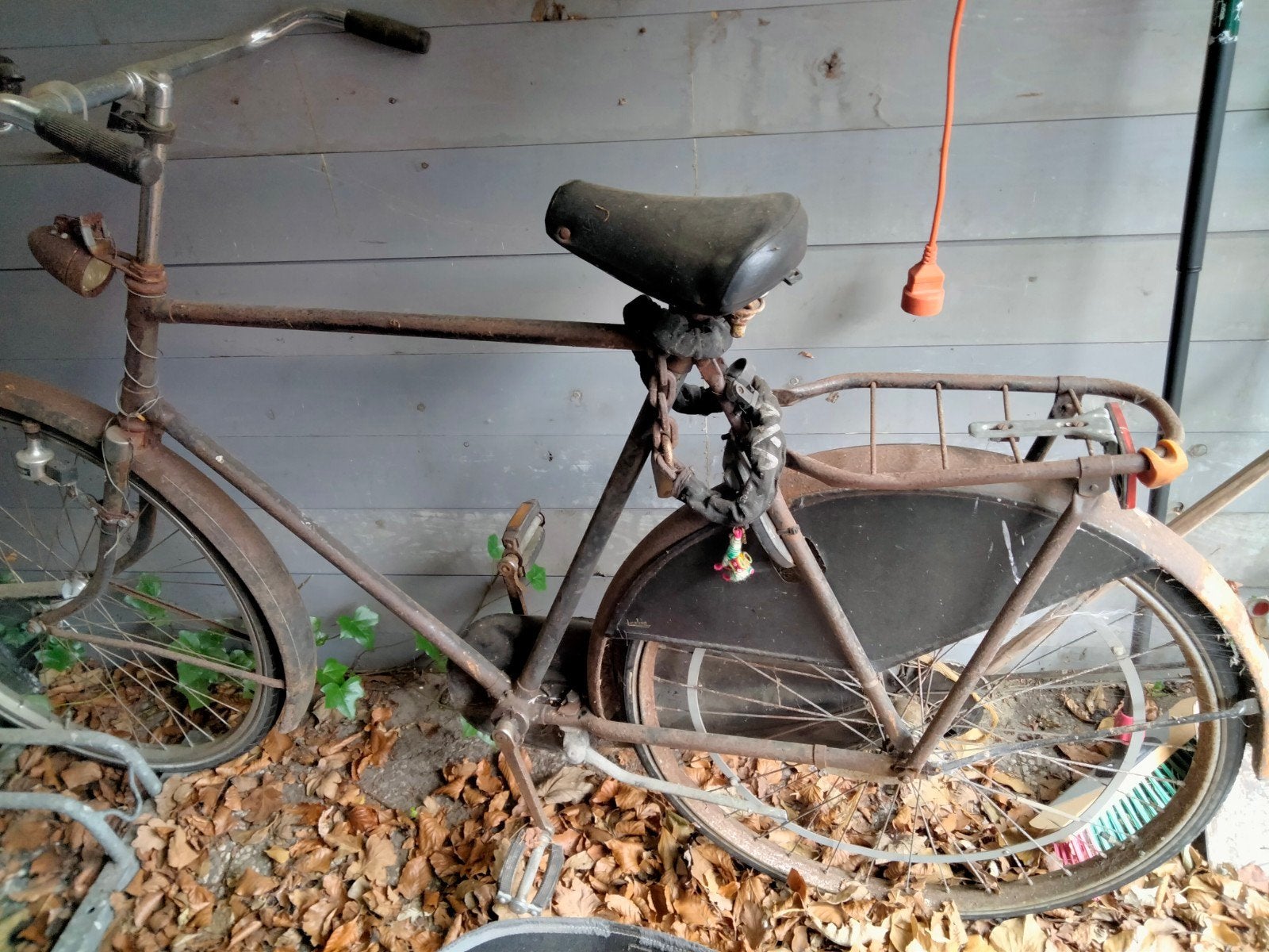 Oude roestige fiets voor decoratie of onderdelen, Fietsen en Brommers, Ophalen, Terugtraprem, Jaren '60 of nieuwer, Onbekend