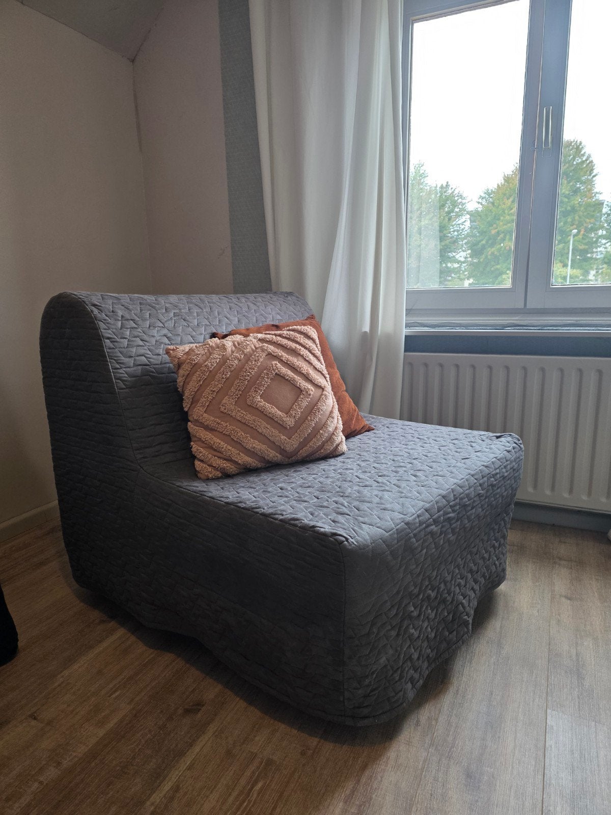 Ikea slaapfauteuil, Ophalen, Zo goed als nieuw, Eenpersoons, Bruin
