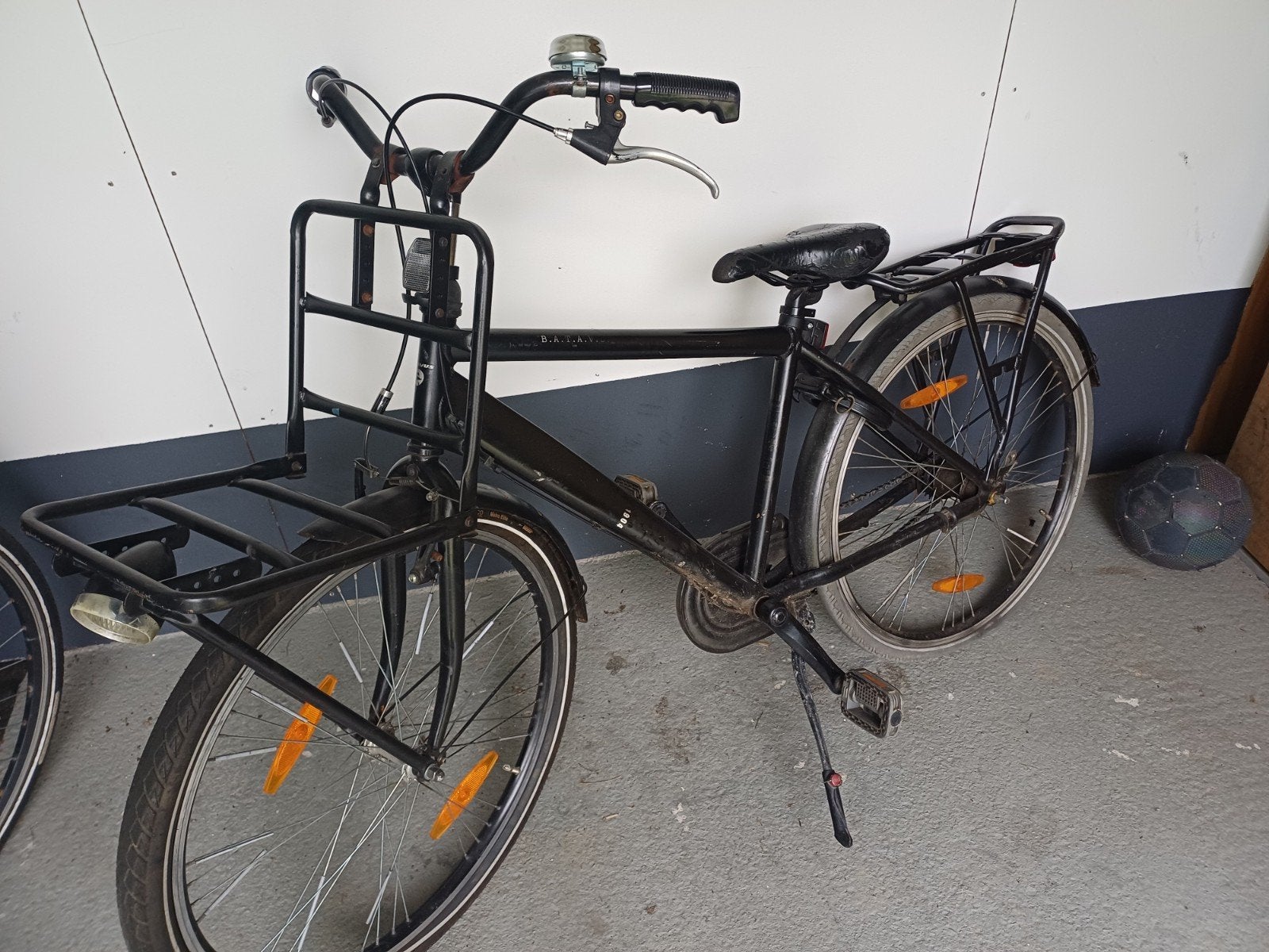 BATAVUS 26 inch cargo transport fiets zwart, Minder dan 47 cm, Ophalen of Verzenden, Terugtraprem, Batavus.