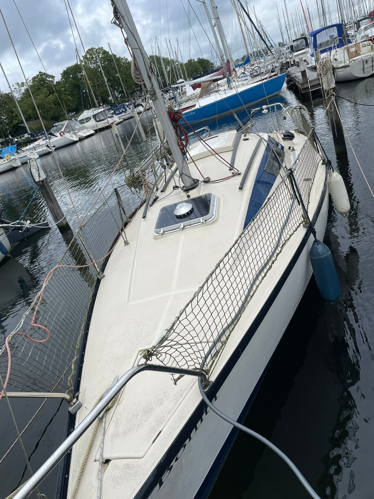 Kajuit zeil compleet nu weg prijsje, Watersport en Boten, Ophalen, Zo goed als nieuw, Genua of Fok, Minder dan 15 m²
