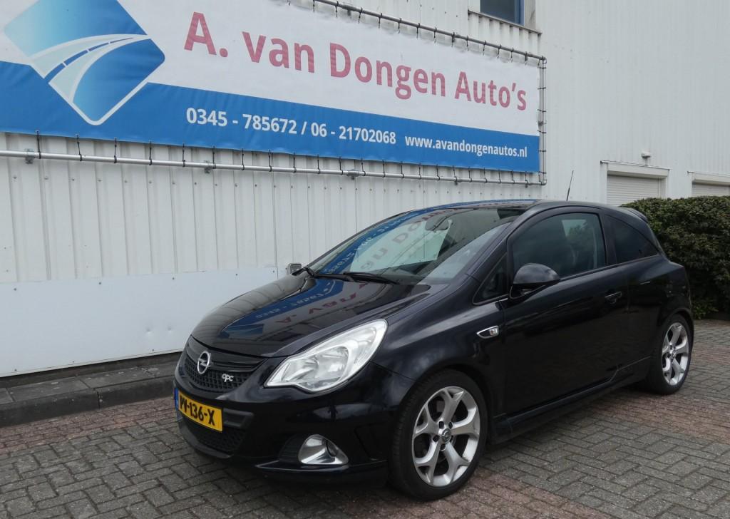 Opel CORSA 1.6-16V TURBO 192PK OPC,Schaalstoelen,Navi,Cruise, Auto's, Euro 5, Gebruikt, Electronic Stability Program (ESP), Zwart