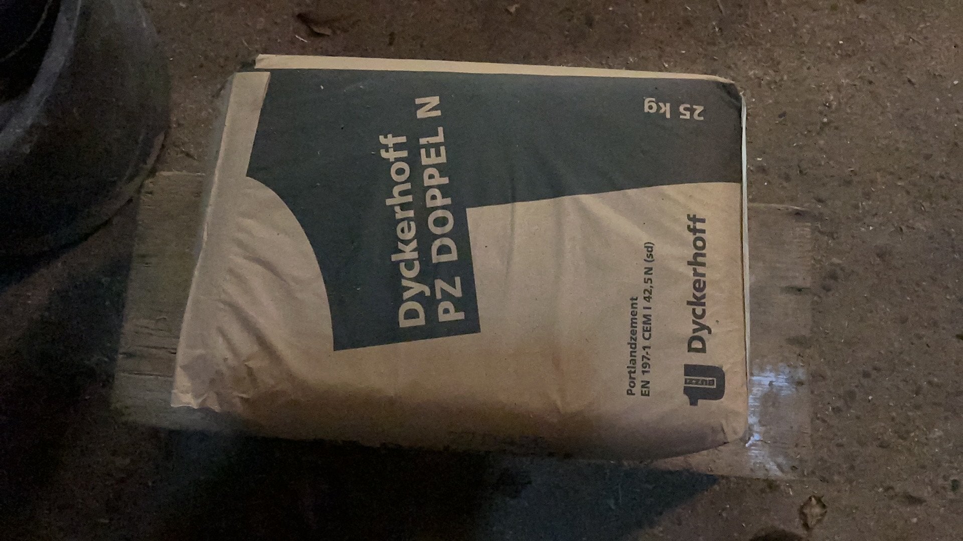 Gratis cement 2 zakken, Ophalen, Nieuw
