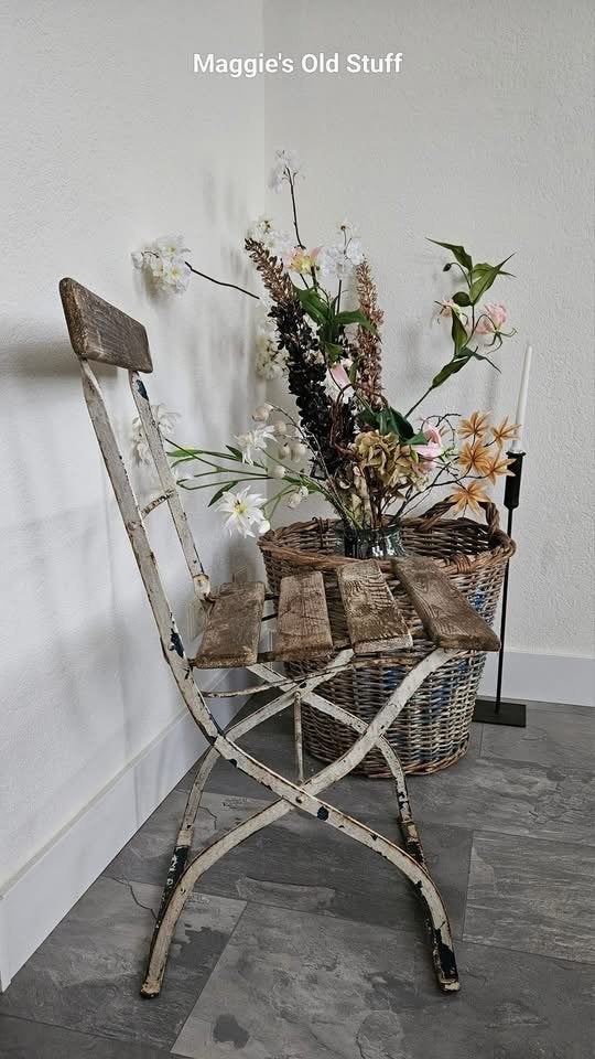 Vintage metalen tuinstoel met houten latten, Ophalen