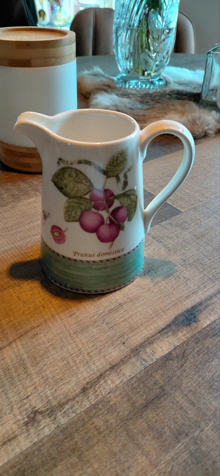 Wedgwood melkkannetje, Klassiek, Overige typen, Ophalen of Verzenden, Zo goed als nieuw