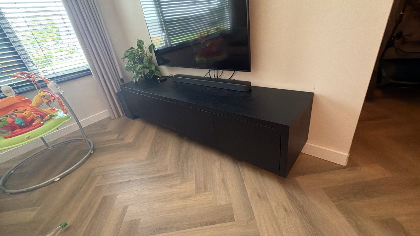 Goossens TV-meubel zwart - Zo goed als nieuw, Ophalen, 150 tot 200 cm, Zo goed als nieuw, Minder dan 100 cm